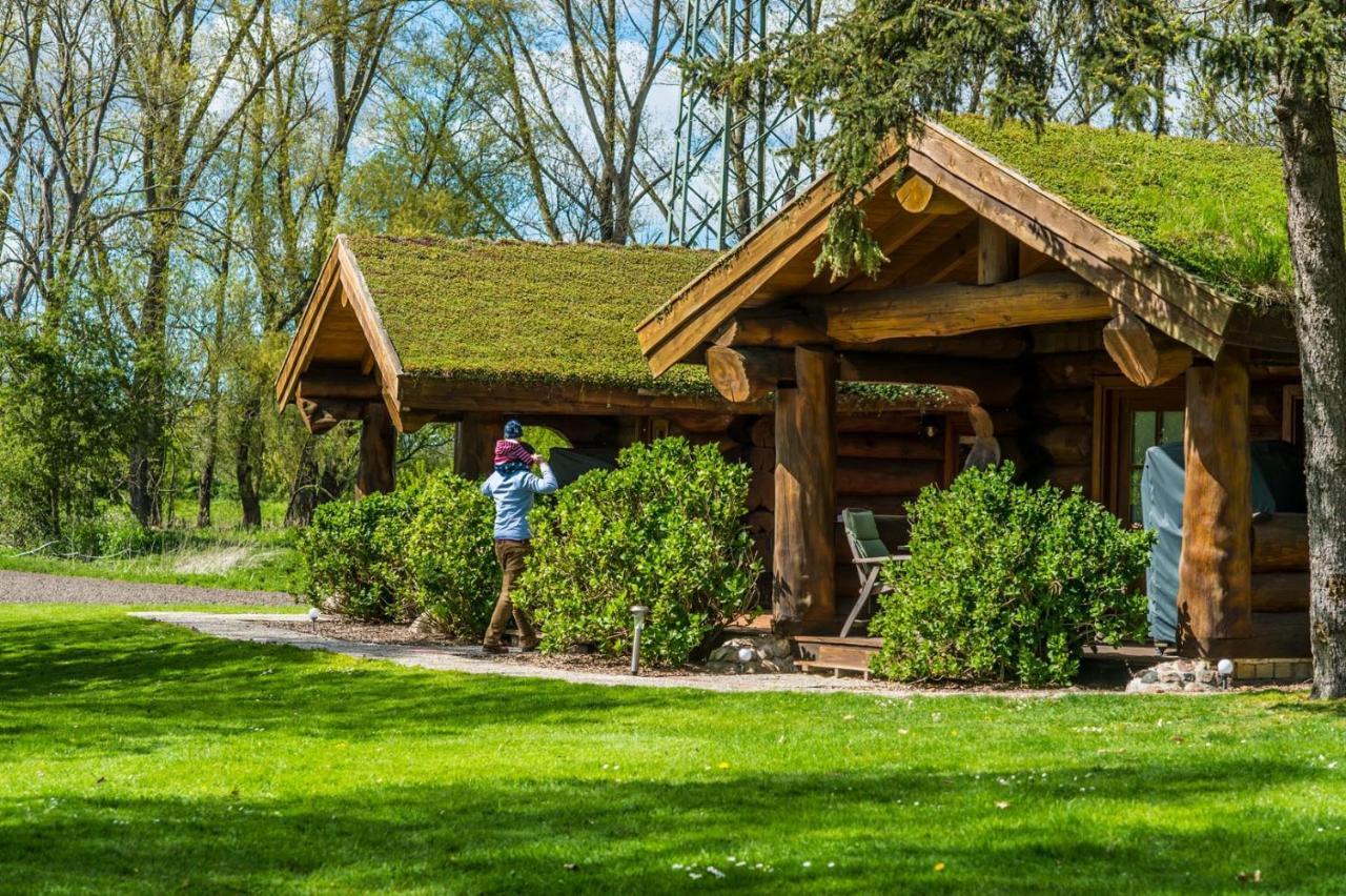 Hotel Gut Schoneworth Freiburg  Bagian luar foto